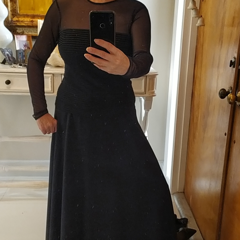Black strapless dress long sleeve